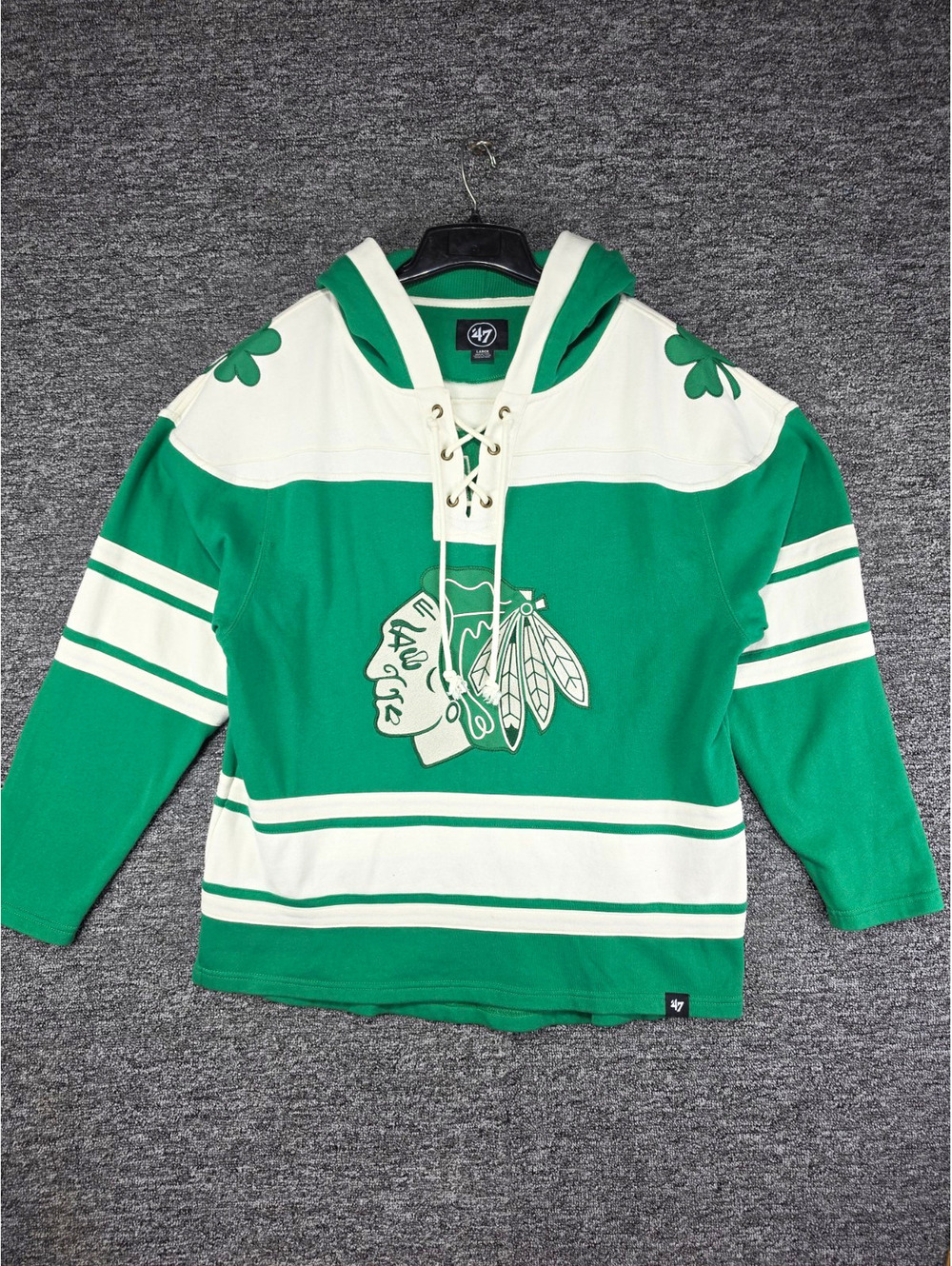 '47 Chicago Blackhawks Connor Bedard 98 Lace-Up Hoodie Green White L